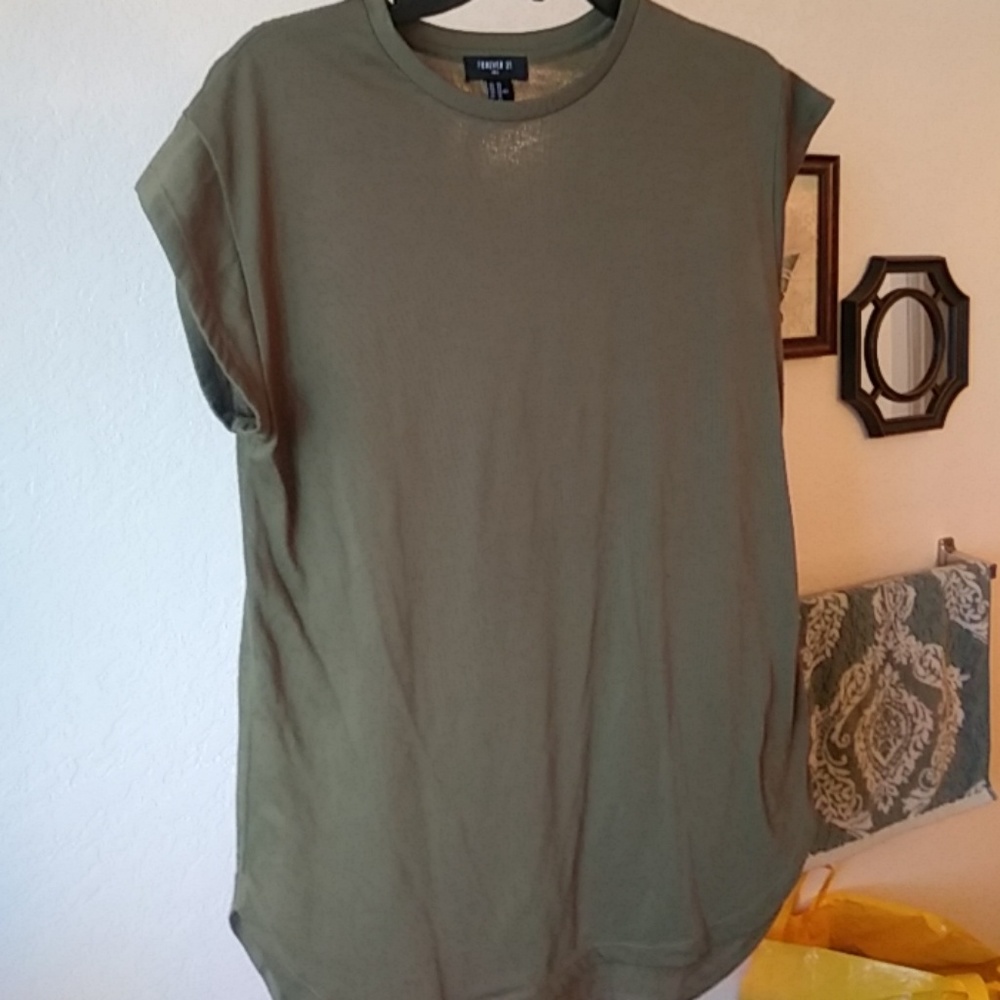 Olive green Tshirt